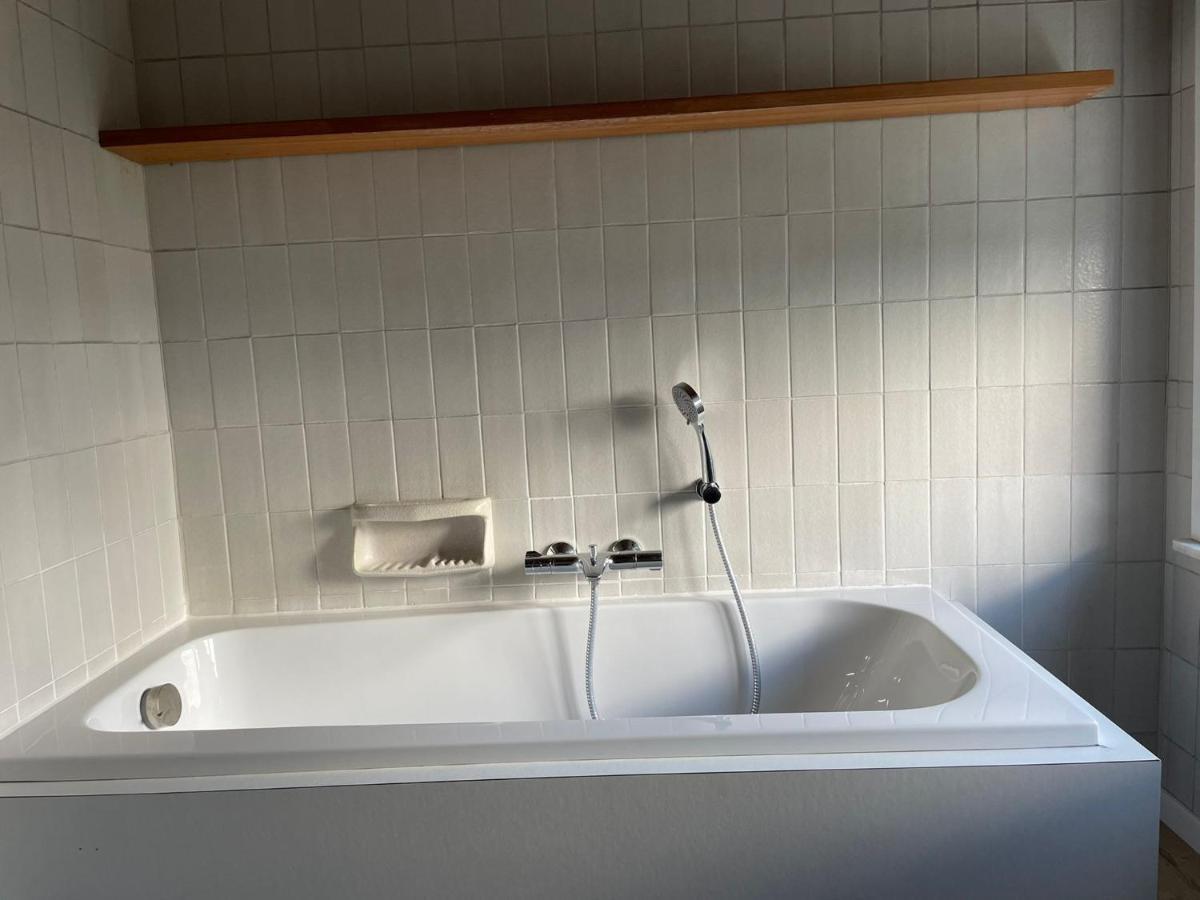 B&B The White House Wielsbeke Εξωτερικό φωτογραφία